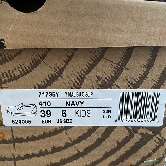 Boys Bogs Navy Canvas Slip On  Malibu Sneaker - New in box Size Youth 6 - Picture 6 of 10